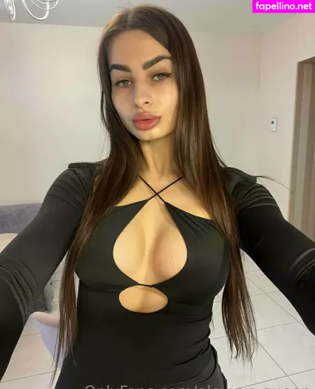 Alexxxa Queen OnlyFans Thumbnail #tsDfmf6BHf