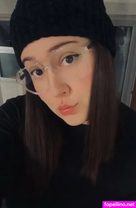 Alexxxa5 OnlyFans Thumbnail #CMbNMuT3Bw