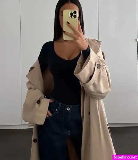 Aleynaoezcan OnlyFans Thumbnail #Fm3B2zPdPa