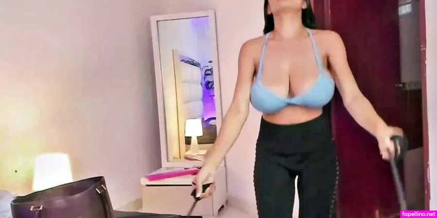 Alhana Pulido OnlyFans Thumbnail #LQ4CBkZoAA
