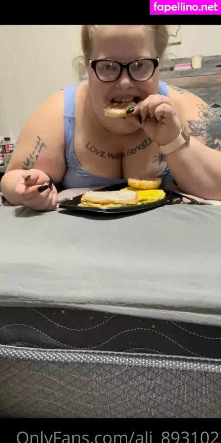 Ali 893102 OnlyFans Thumbnail #TsgtzA2weQ