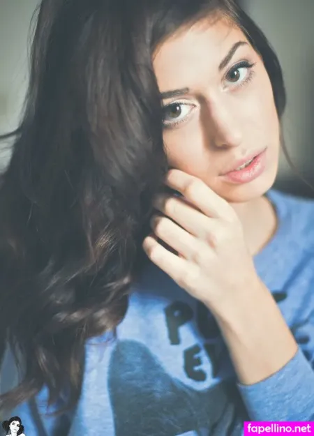 Ali Casanova OnlyFans Thumbnail #2uYnbP5Kaz