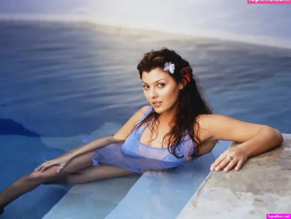 Ali Landry OnlyFans Thumbnail #CeJZj1CCUA