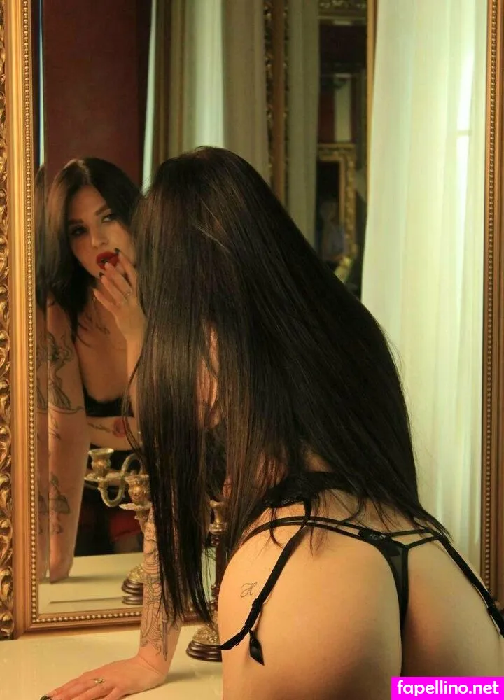 ali.murr, alsmurr Nude Leaked OnlyFans Photo #RJ3bxfccdS