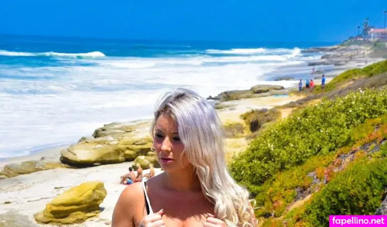 Ali Rhoades OnlyFans Thumbnail #1KJtIxlLkl