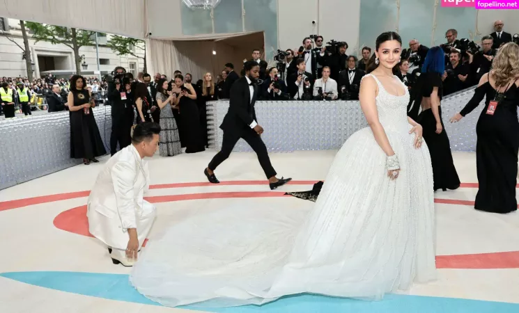 Alia Bhatt OnlyFans Thumbnail #9e0ObYud6L