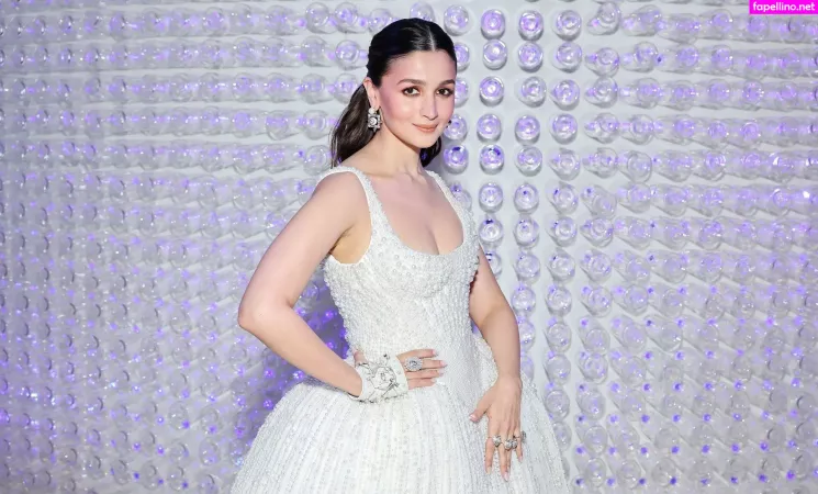 Alia Bhatt OnlyFans Thumbnail #AcfJHD6dny