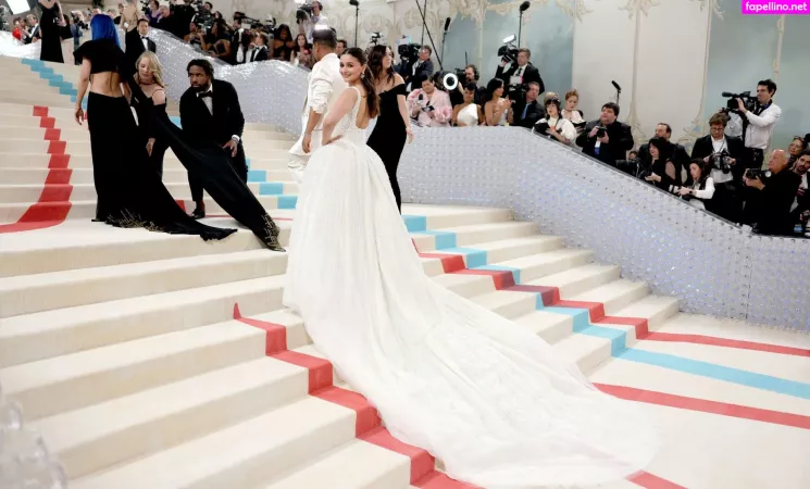 Alia Bhatt OnlyFans Thumbnail #TowVOXjAwo