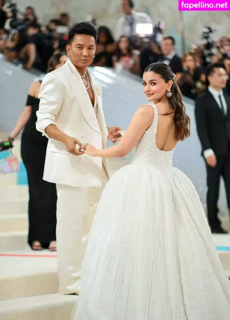 Alia Bhatt OnlyFans Thumbnail #ddXy9oz0Xf