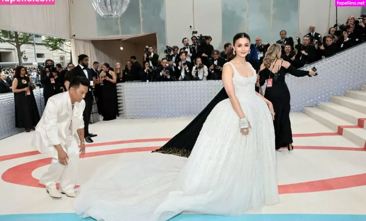 Alia Bhatt OnlyFans Thumbnail #sEs1C7E5jF