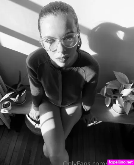 Aliablack OnlyFans Thumbnail #znTrH3Ip7p