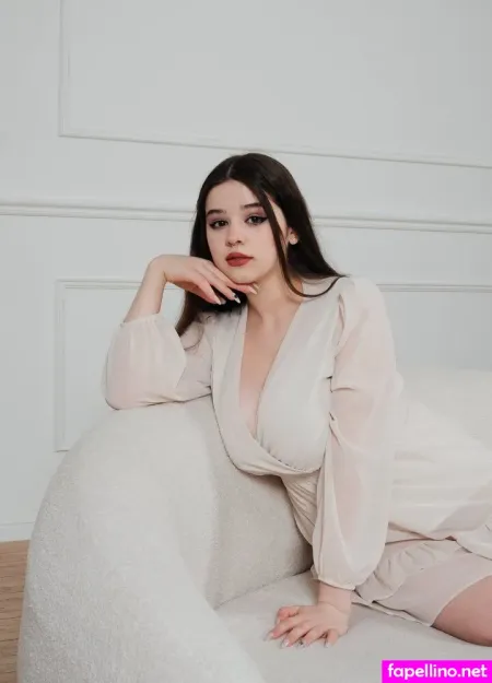 Alica Quinn OnlyFans Thumbnail #TNgptMoJ6M