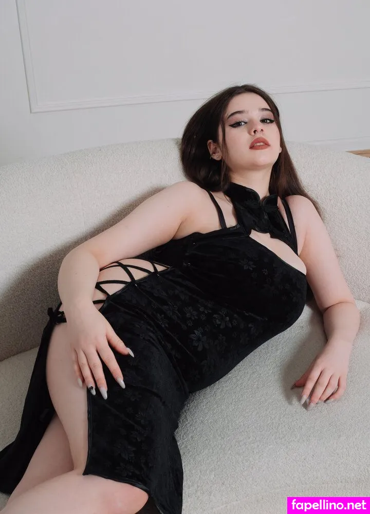 aliciasacramonequinn, itsalicequinn Nude Leaked OnlyFans Photo #hog5Vpd2VU