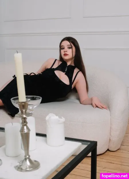 Alica Quinn OnlyFans Thumbnail #mxviwCNpa1