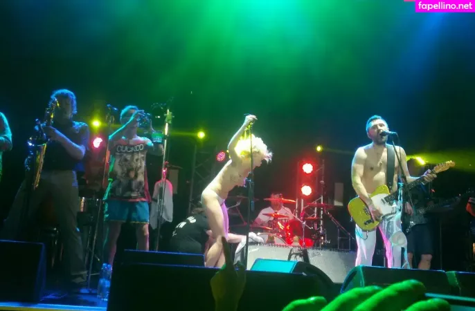 Alica Vox OnlyFans Thumbnail #xAlH3Lftih