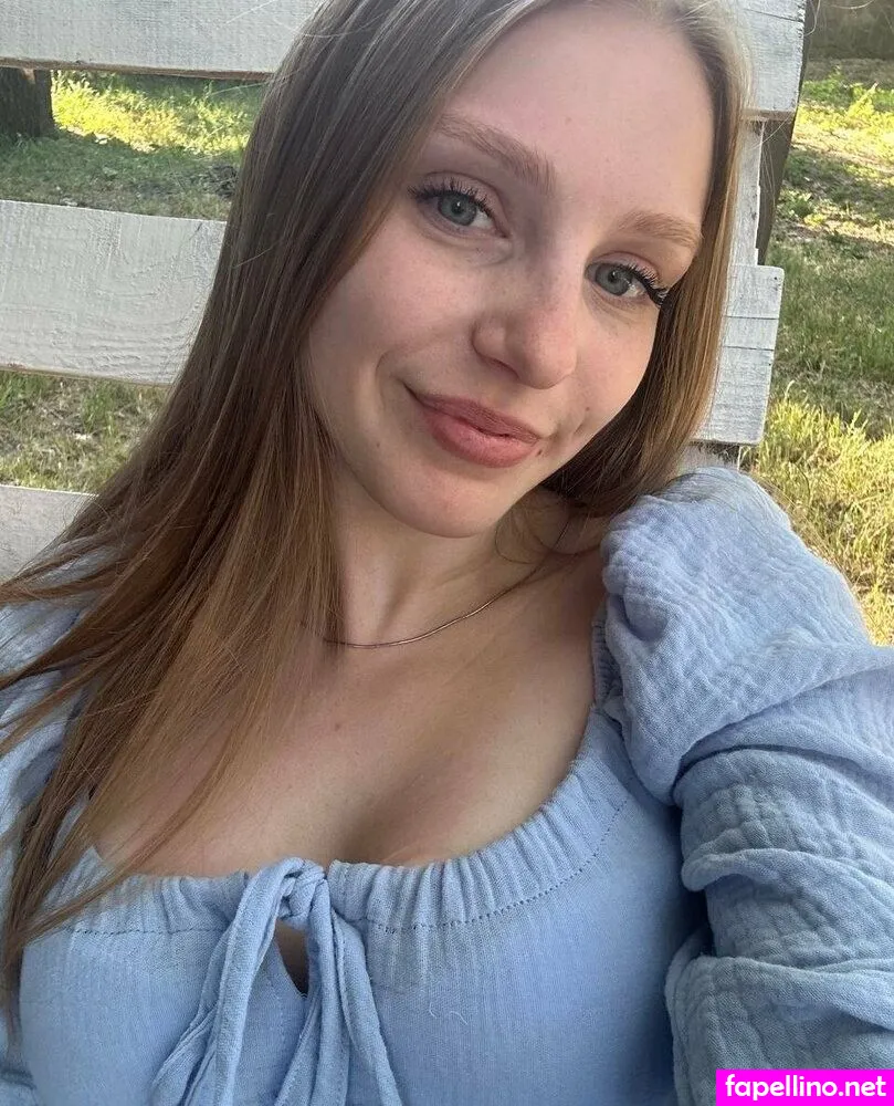 _aliiceee_, alice_19f Nude Leaked OnlyFans Photo #8IG9C4Ldfw