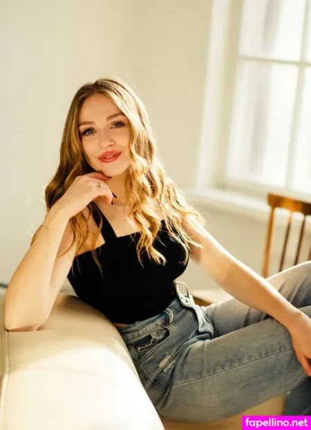 Alice 19f OnlyFans Thumbnail #PJCcfNJomT