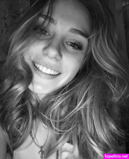 Alice 19f OnlyFans Thumbnail #YLuxHS9mEY