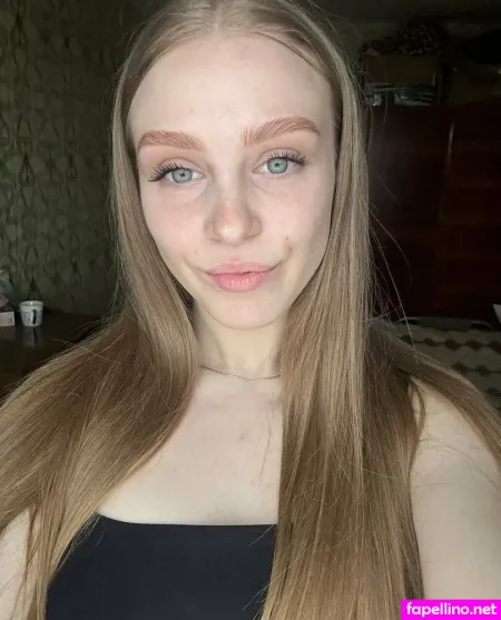 Alice 19f OnlyFans Thumbnail #mlsEVH0f3V