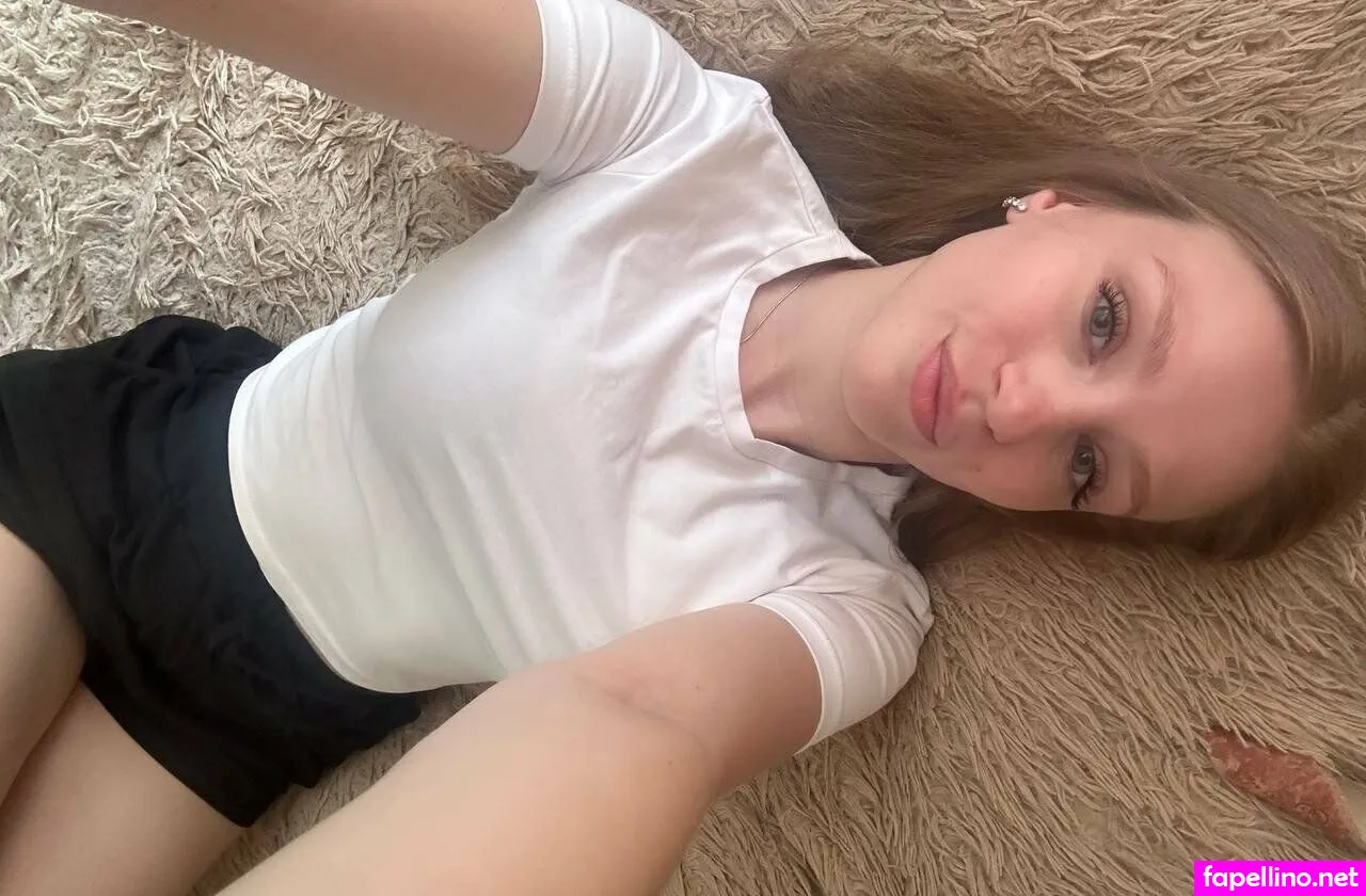 _aliiceee_, alice_19f Nude Leaked OnlyFans Photo #p4Kqu8bFnx