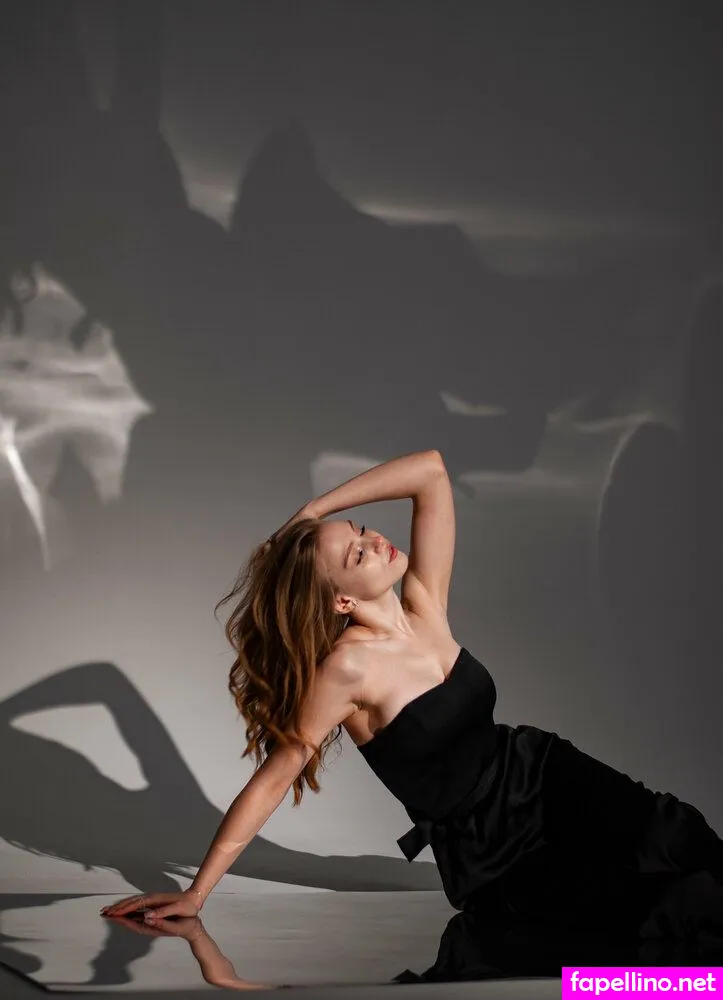 _aliiceee_, alice_19f Nude Leaked OnlyFans Photo #rS3tL0W1gC