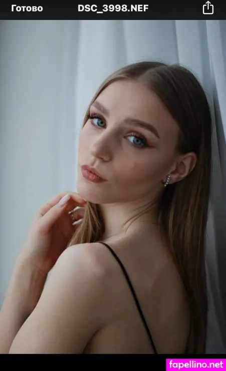 Alice 19f OnlyFans Thumbnail #xWFWgJHBO0