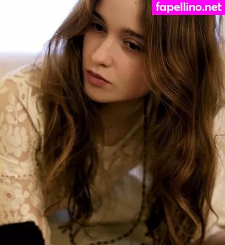 Alice Allegra Englert OnlyFans Thumbnail #abR7f5o0Vk