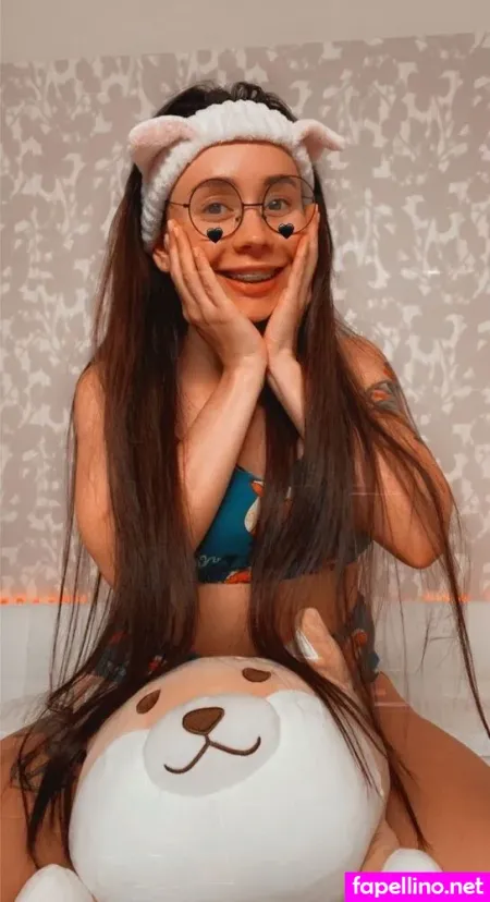 Alice Bong OnlyFans Thumbnail #fpJYUECii1