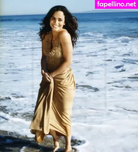 Alice Braga OnlyFans Thumbnail #Gr3xE508xK