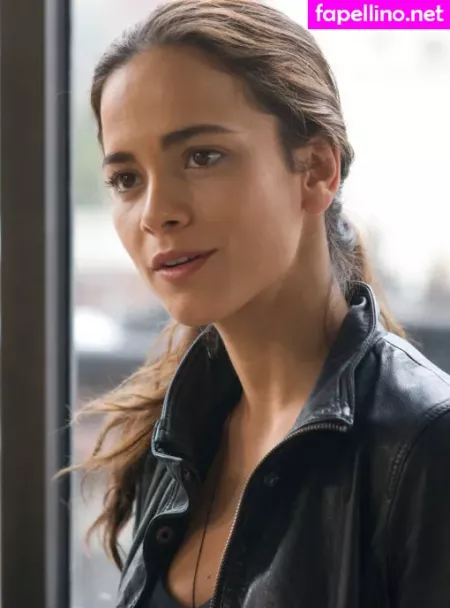 Alice Braga OnlyFans Thumbnail #j5meYgmvfQ