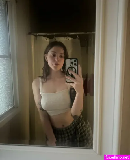 Alice Carousel OnlyFans Thumbnail #jN1TIZujV1