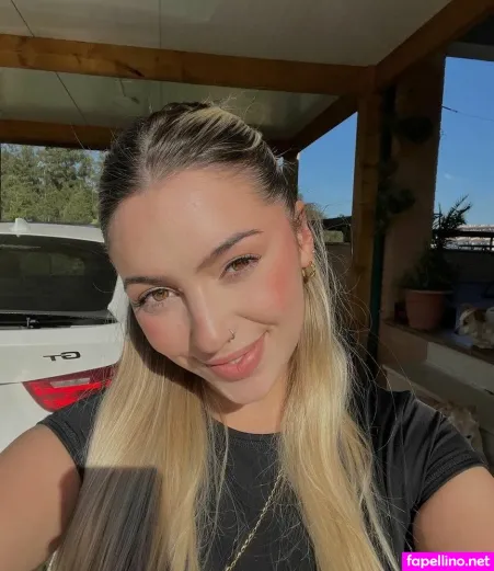 Alice Catarina OnlyFans Thumbnail #7veAY0nJxV