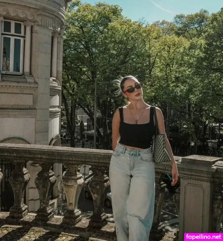 Alice Catarina OnlyFans Thumbnail #KEjg7ExtNA