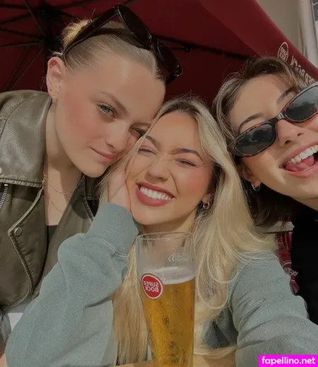 Alice Catarina OnlyFans Thumbnail #QUbTZ7RlZr