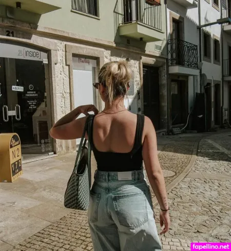 Alice Catarina OnlyFans Thumbnail #XCOFfwgpLD