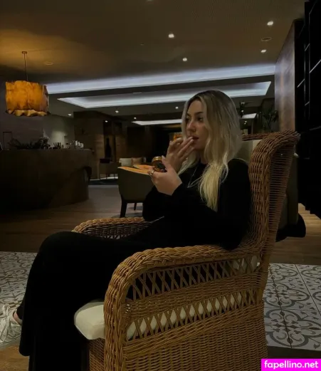 Alice Catarina OnlyFans Thumbnail #v1rZK0i5WT