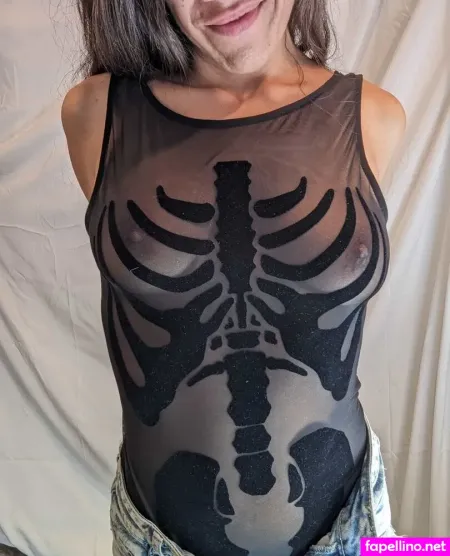 Alice Fox OnlyFans Thumbnail #67O7zkb4Mz