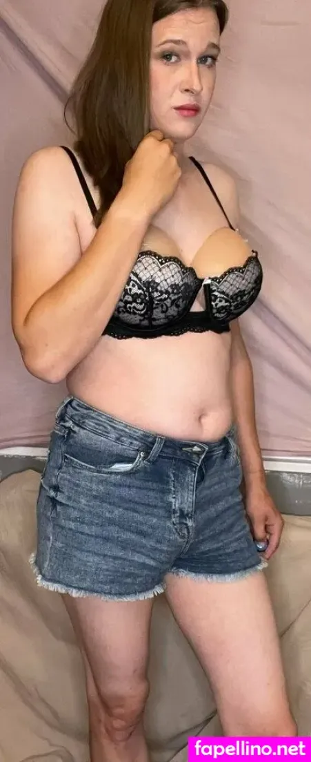 Alice Gold22 OnlyFans Thumbnail #N4305xFOfe