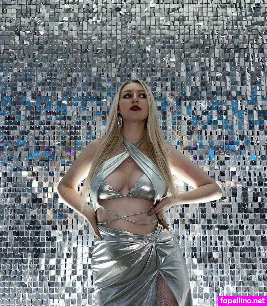 AlicehotWarm, hotwife_alice Nude Leaked OnlyFans Photo #9XHKRE0mgl