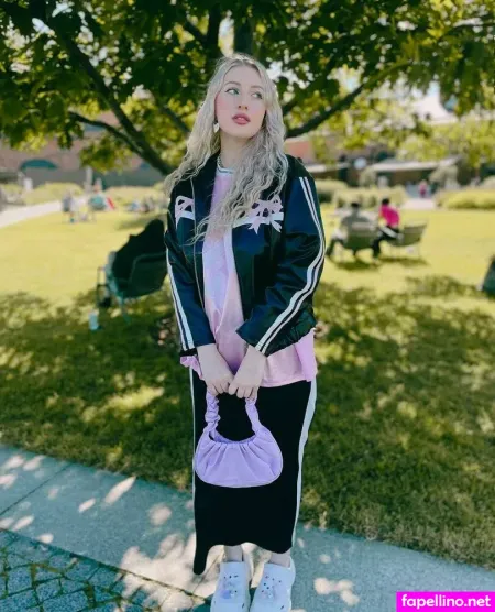 Alice Hotwarm OnlyFans Thumbnail #qwMJTSxRkf