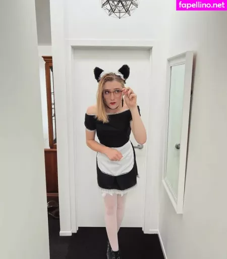 Alice In Wonder1and OnlyFans Thumbnail #905pbZKRQy