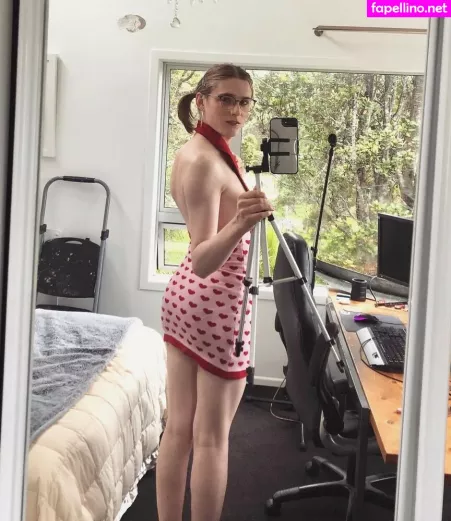 Alice In Wonder1and OnlyFans Thumbnail #N6uRDG5gjB