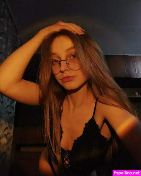 Alice In Wonderland18 OnlyFans Thumbnail #XpWiwmV7GK