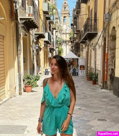 Alice Ippoliti OnlyFans Thumbnail #0y8cEEnB35