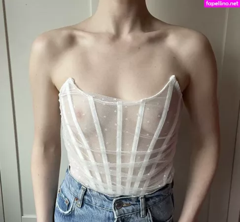 Alice Ipsen OnlyFans Thumbnail #UVY4CUoMH3