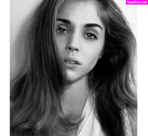 Alice Isaaz OnlyFans Thumbnail #5vNwgMEQ43