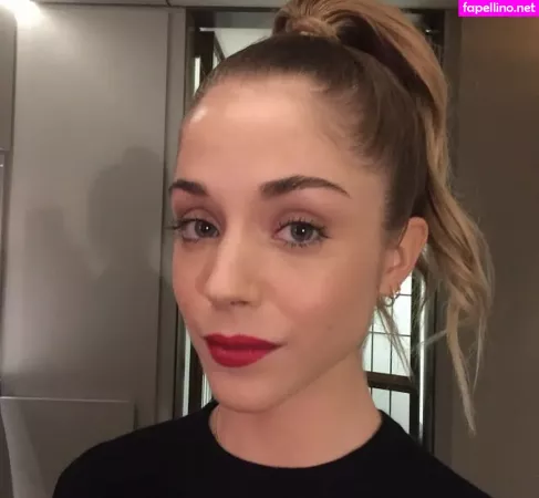 Alice Isaaz OnlyFans Thumbnail #w9rIefXekP