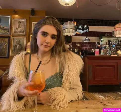 Alice Jackson OnlyFans Thumbnail #GMHoLLUHtD