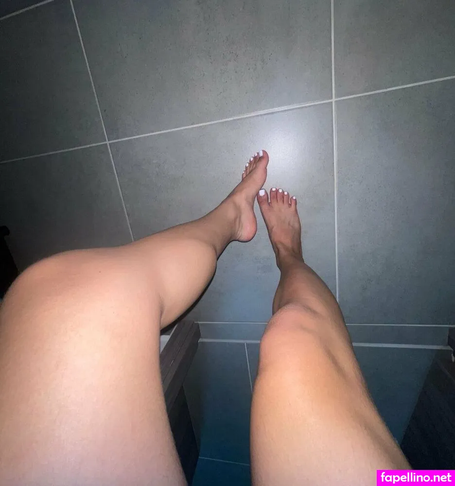 Alice23Jones, alice_jones_, alicejones Nude Leaked OnlyFans Photo #A40HraB4VC