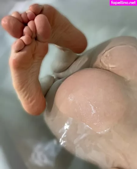 Alice Kosmos OnlyFans Thumbnail #D46SB2RSI4